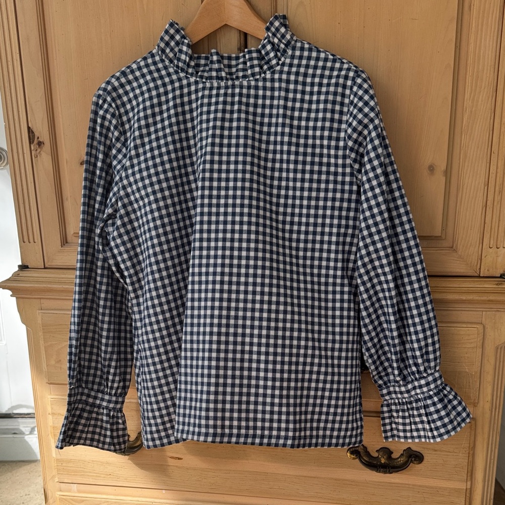 NWT Women's Navy and White Gingham Blouse